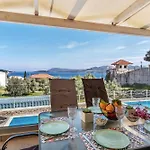 Evagelia Luxury 2 Никиана